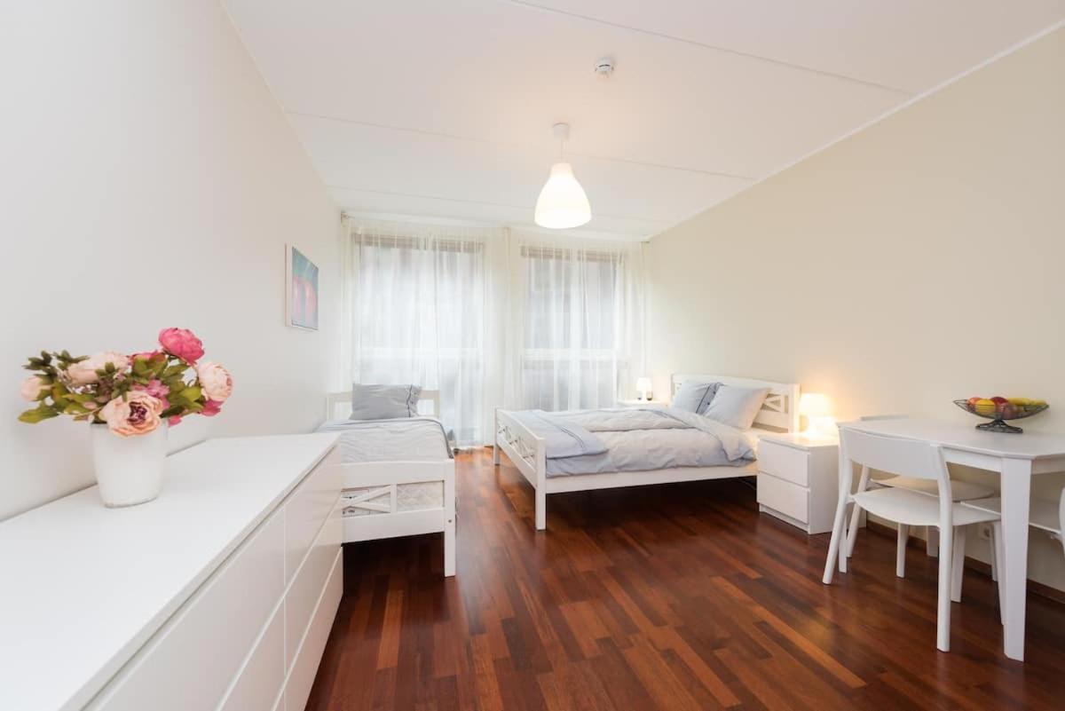 Roseni City Apartment Tallinn Exterior photo
